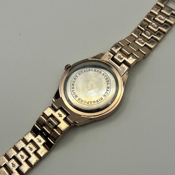 Geneva Women's Rose Gold Watch Round Crystal Pave Bezel Working New Battery - Picture 5 of 8